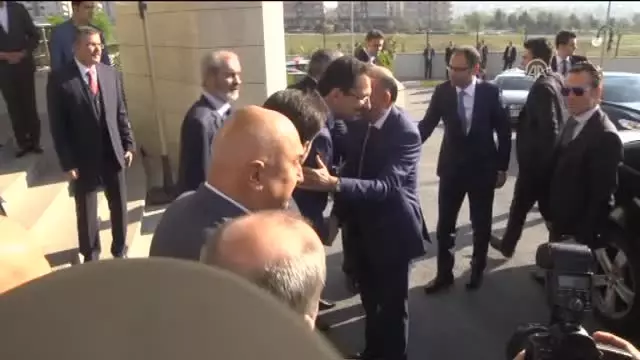Bakan Müezzinoğlu Temaslarda Bulundu