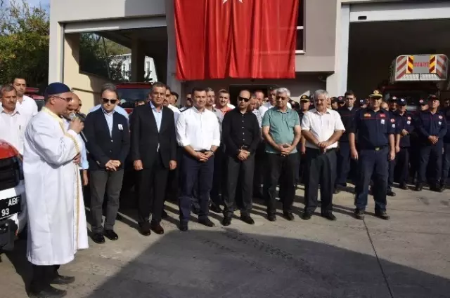 Antalya'da Görev Şehidi İtfaiye Eri Son Yolculuğuna Uğurlandı Antalya'da Görev Şehidi İtfaiye Eri Son Yolculuğuna Uğurlandı