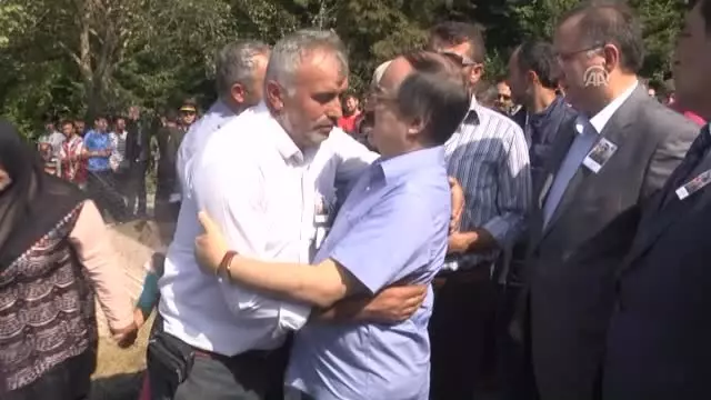 Hakkari'deki Terör Saldırısı - Piyade Er Gökhan Ayder, Son Yolculuğuna Uğurlandı Hakkari'deki Terör Saldırısı - Piyade Er Gökhan Ayder, Son Yolculuğuna Uğurlandı