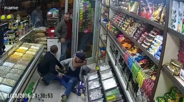 Atm Faresinin Yakalanma Anı Kameralarda