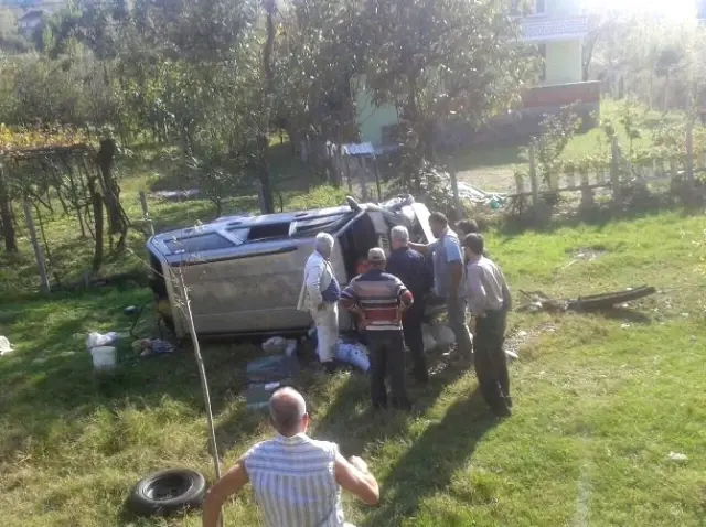 Bartın'da Otomobil Şarampole Uçtu: 1 Yaralı