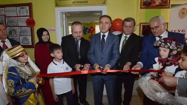 Hayırseverden Z-Kütüphane