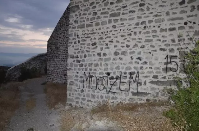 Tarihi Niksar Kalesi Tarihi Niksar Kalesi