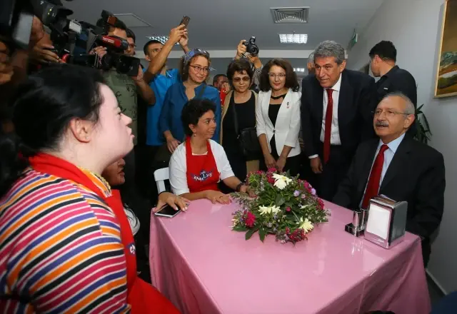 CHP Genel Başkanı Kılıçdaroğlu, İzmir'de