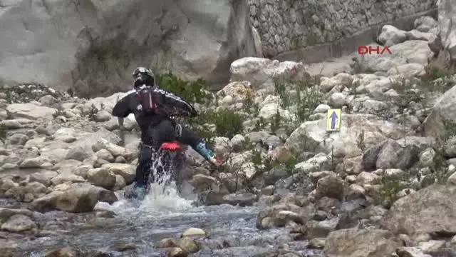 Red Bull Sea To Sky'ın Kazananı Lars Enöckl Oldu