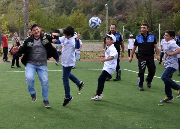 Karaelmas'ın Çocukları Sevgi ile Büyüyor' Projesi Karaelmas'ın Çocukları Sevgi ile Büyüyor' Projesi