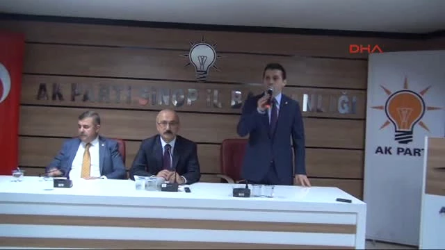 Sinop Kalkınma Bakanı Lütfi Elvan, Sinop'ta Esnafı Ziyaret Edip Sohbet