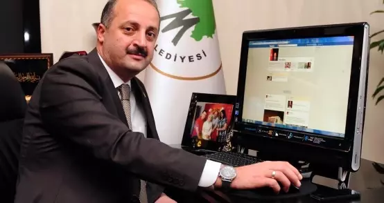 Ekonomi Kulübü'nden Başkan Akgül'e Ziyaret Ekonomi Kulübü'nden Başkan Akgül'e Ziyaret