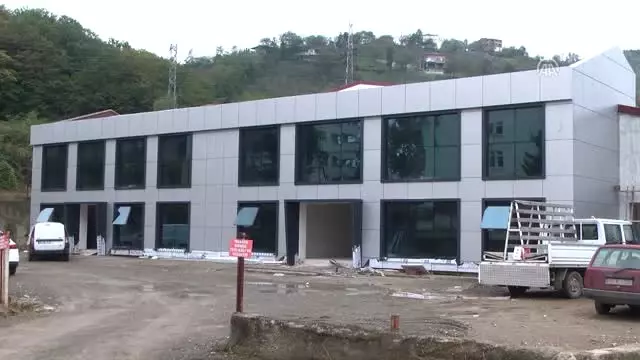 Kapatılan Cezaevi Silah Fabrikası Oldu Kapatılan Cezaevi Silah Fabrikası Oldu