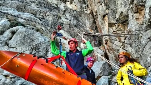 Dak Eğitimlerine Devam Ediyor Dak Eğitimlerine Devam Ediyor