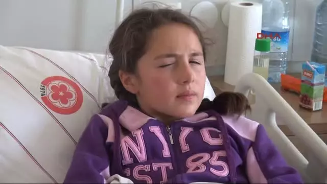 Sivas Müdür 'Gözüne Kalem Batan Öğrenciye Ambulans Çağırmadı' Iddiası Sivas Müdür 'Gözüne Kalem Batan Öğrenciye Ambulans Çağırmadı' Iddiası