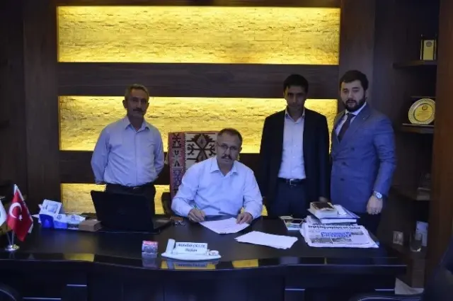 Eğitim Bir-Sen'den Üyelerine Umre Organizasyonu