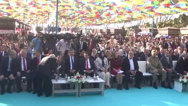 Uluslararası 3. Kitap ve Kültür Fuarı Açıldı Uluslararası 3. Kitap ve Kültür Fuarı Açıldı