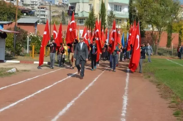 Manisa'da Cumhuriyet Bayramı Kutlamaları Manisa'da Cumhuriyet Bayramı Kutlamaları