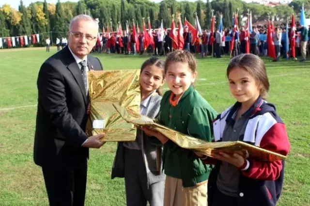 Manisa'da Cumhuriyet Bayramı Kutlamaları Manisa'da Cumhuriyet Bayramı Kutlamaları