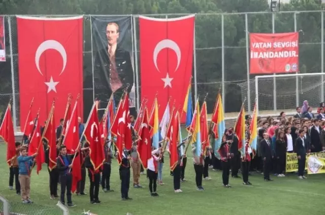 Manisa'da Cumhuriyet Bayramı Kutlamaları Manisa'da Cumhuriyet Bayramı Kutlamaları