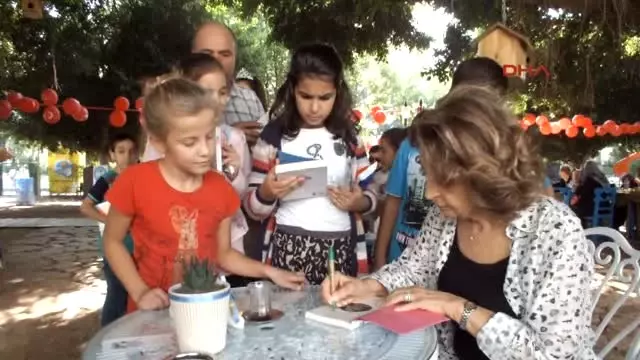 Mersin Yazar Ipek Ongun: Mustafa Kemal'e Minnettarız