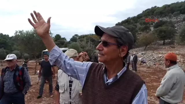 Dalaman'da Yağmur Duası Sırasında Sevindiren Yağış Dalaman'da Yağmur Duası Sırasında Sevindiren Yağış