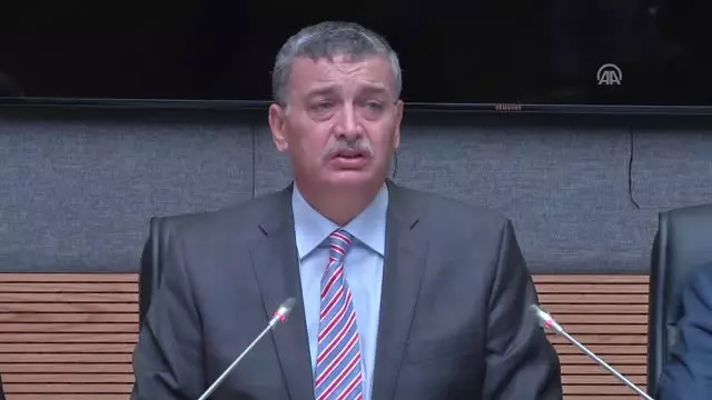 Güvenç: 'Deaş'ın Hedefi Nasıl Müslümanlarsa, PKK ve Pyd'nin de Hedefi Kürtlerdir' Güvenç: 'Deaş'ın Hedefi Nasıl Müslümanlarsa, PKK ve Pyd'nin de Hedefi Kürtlerdir'