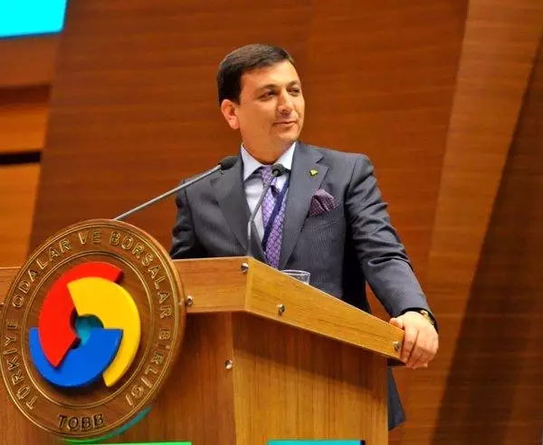 Yazıcıoğlu'nun Helikopterindeki Cihazı Söken Askere 100 Bin Lira mı Verildi? Yazıcıoğlu'nun Helikopterindeki Cihazı Söken Askere 100 Bin Lira mı Verildi?
