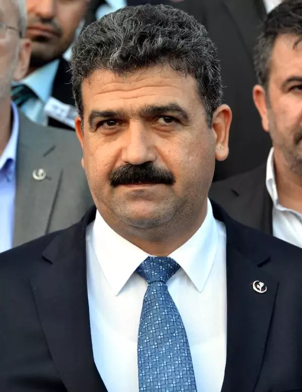 Yazıcıoğlu'nun Helikopterindeki Cihazı Söken Askere 100 Bin Lira mı Verildi? Yazıcıoğlu'nun Helikopterindeki Cihazı Söken Askere 100 Bin Lira mı Verildi?
