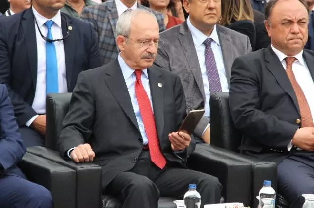 Kılıçdaroğlu: 'Cumhuriyet Soruşturmasını Fetö Sanığı Savcı Başlattı' Kılıçdaroğlu: 'Cumhuriyet Soruşturmasını Fetö Sanığı Savcı Başlattı'