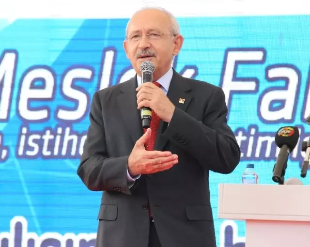 Kılıçdaroğlu: 'Cumhuriyet Soruşturmasını Fetö Sanığı Savcı Başlattı' Kılıçdaroğlu: 'Cumhuriyet Soruşturmasını Fetö Sanığı Savcı Başlattı'