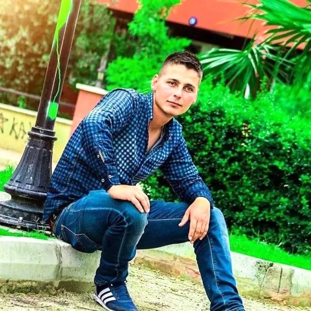 Şehit Yunus Emre Uçar'ın Oynadığı Film, Ailesini Gururlandırdı Şehit Yunus Emre Uçar'ın Oynadığı Film, Ailesini Gururlandırdı