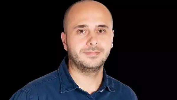 Yıldıray Oğur, Darbe Dönemlerinde Basının Duruşunu Anlatacak Yıldıray Oğur, Darbe Dönemlerinde Basının Duruşunu Anlatacak