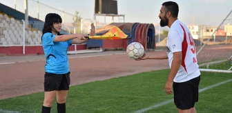 Mardin'de Futbolcu Ali Babayiğit, İtiraz İçin Yanına Gittiği Hakemle Evlendi