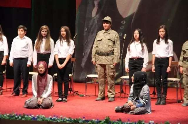 Atatürk, Doğu ve Güneydoğu'da Saygıyla Anıldı