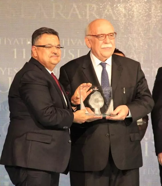Bakan Avcı: 'Türkiye Kültür ve Sanat Alanında da Sessiz Bir Devrim Yaşıyor' Bakan Avcı: 'Türkiye Kültür ve Sanat Alanında da Sessiz Bir Devrim Yaşıyor'