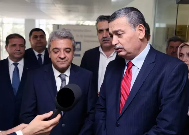 Güvenç: 'Türkiye Gerçek Gündemi Elinden Bırakmıyor' Güvenç: 'Türkiye Gerçek Gündemi Elinden Bırakmıyor'