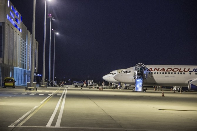Koca Seyit'e 17 Bin Uçak İniş Kalkış Yaptı Haberler Ekonomi