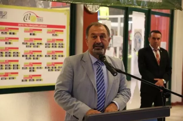 Cumhuriyet Kupası Tenis Turnuvası Ödül Töreni Yapıldı