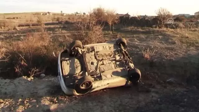Ipsala'da Trafik Kazası: 2 Ölü, 3 Yaralı