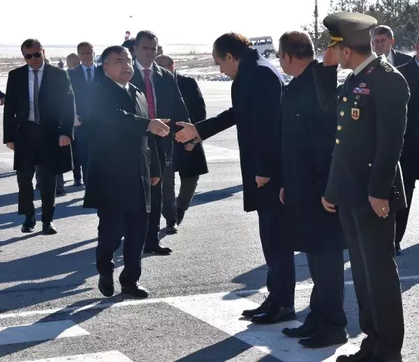 Bakan Yılmaz: Öğretmen Eğitimin Temel Unsudurur
