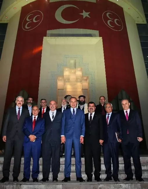 Başkan Sözlü, MHP'li Belediye Başkanları Toplantısına Katıldı