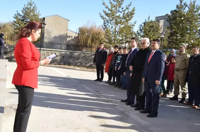 24 Kasım Öğretmenler Günü 24 Kasım Öğretmenler Günü