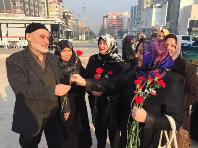 AK Parti'li Kadınlar Şoke Oldu: Kadını Döveceksin, Biraz Dilini Kessin