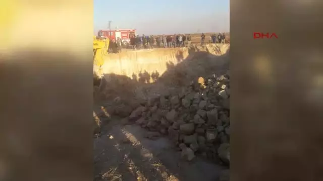 Şanlıurfa - Kuyuya Düşen 8 Yaşındaki Kızı Kurtarmak Için Zamanla Yarış