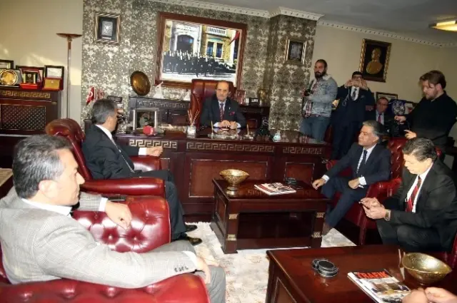 CHP Heyetinden, Sesob Başkanı Köksal'a Ziyaret CHP Heyetinden, Sesob Başkanı Köksal'a Ziyaret