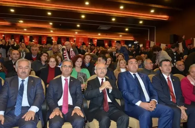 Kılıçdaroğlu: 'Türkiye'de Yurt Sorununu Çözeceğiz' Kılıçdaroğlu: 'Türkiye'de Yurt Sorununu Çözeceğiz'