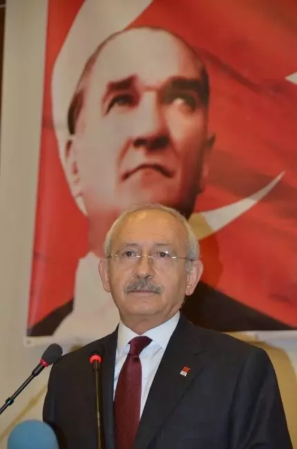 Kılıçdaroğlu: 'Türkiye'de Yurt Sorununu Çözeceğiz' Kılıçdaroğlu: 'Türkiye'de Yurt Sorununu Çözeceğiz'