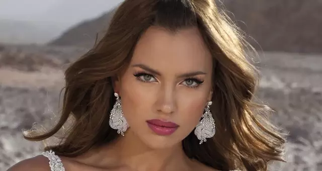 Irina Shayk'in Çömlek Yaptığı Sahne Göz Doldurdu