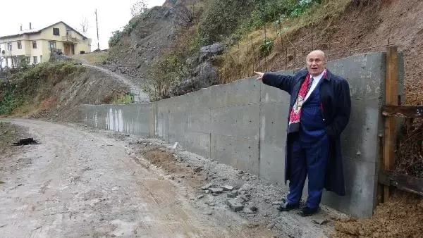 Rize'de Yol Kesen Duvarın Sırrı Çözüldü