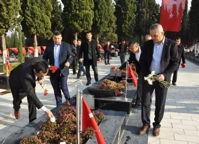 Soma'da 4 Aralık Dünya Madenciler Günü Buruk Kutlandı
