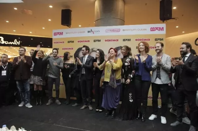 İzmir'de 'Görümce' Rüzgarı