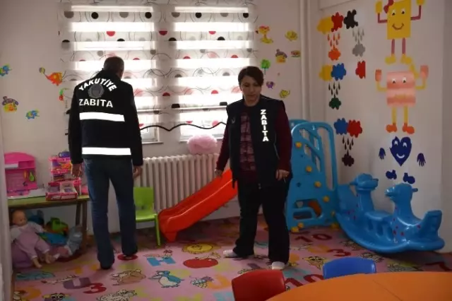 Erzurum'da Kaçak Kreş Kapatıldı Erzurum'da Kaçak Kreş Kapatıldı