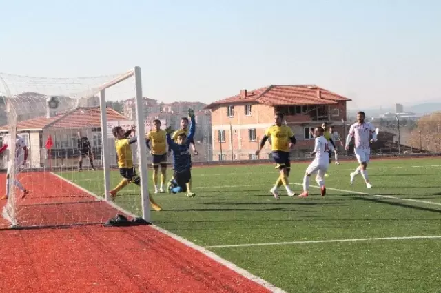 Bilecikspor Zorlu Söğütspor Deplasmanında Kazanması Bildi Bilecikspor Zorlu Söğütspor Deplasmanında Kazanması Bildi